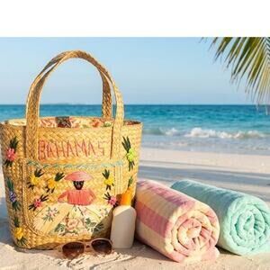 Vintage Bahamas Straw Tote Embroidered Raffia Woman Floral Lined Large Shopper